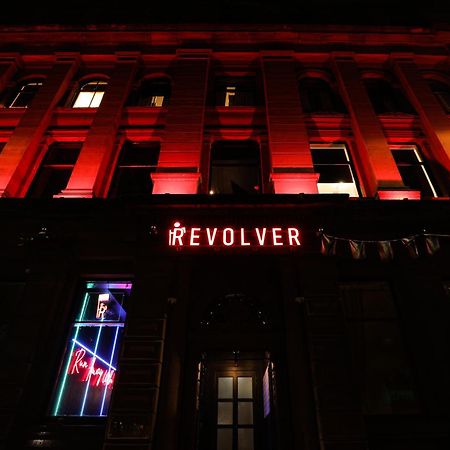 Revolver 글라스고 외부 사진